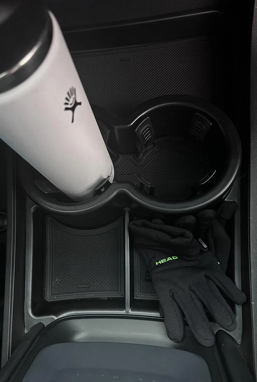 Rivian R1T R1S Cup holder IMG_4260