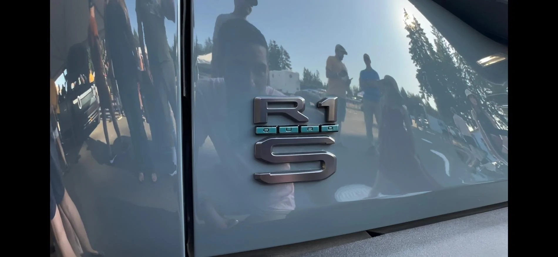 Rivian R1T R1S Recreating Upcoming Darkout Package? 1000012202