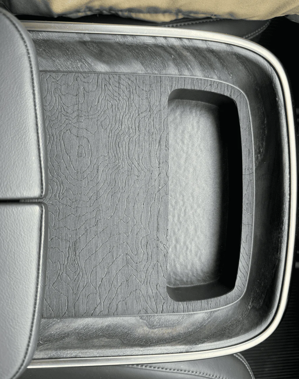 Rivian R1T R1S New Vegan Leather Wireless Phone Charger Screenshot 2024-07-22 at 12.20.46 PM