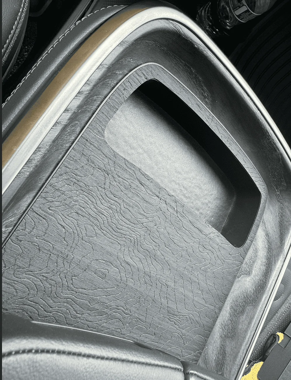 Rivian R1T R1S New Vegan Leather Wireless Phone Charger Screenshot 2024-07-22 at 12.20.30 PM