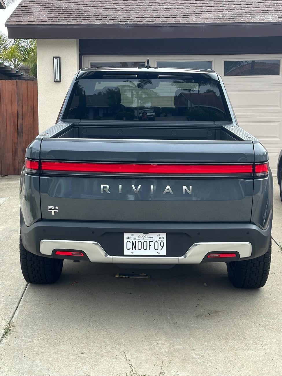Rivian R1T R1S For Sale: 2023 Dual Max Performance IMG_6530