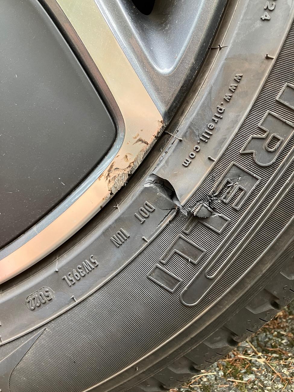 Rivian R1T R1S Tire damage: fatal? IMG_2679
