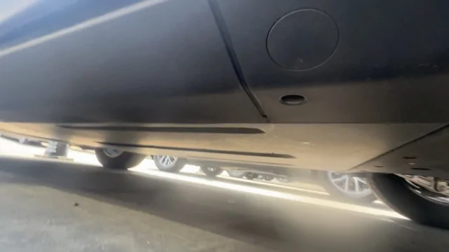 Rivian R1T R1S Can Someone Confirm Underbody Shield? D6A3F9DB-E93D-4820-81B1-F231610F51AE_4_5005_c