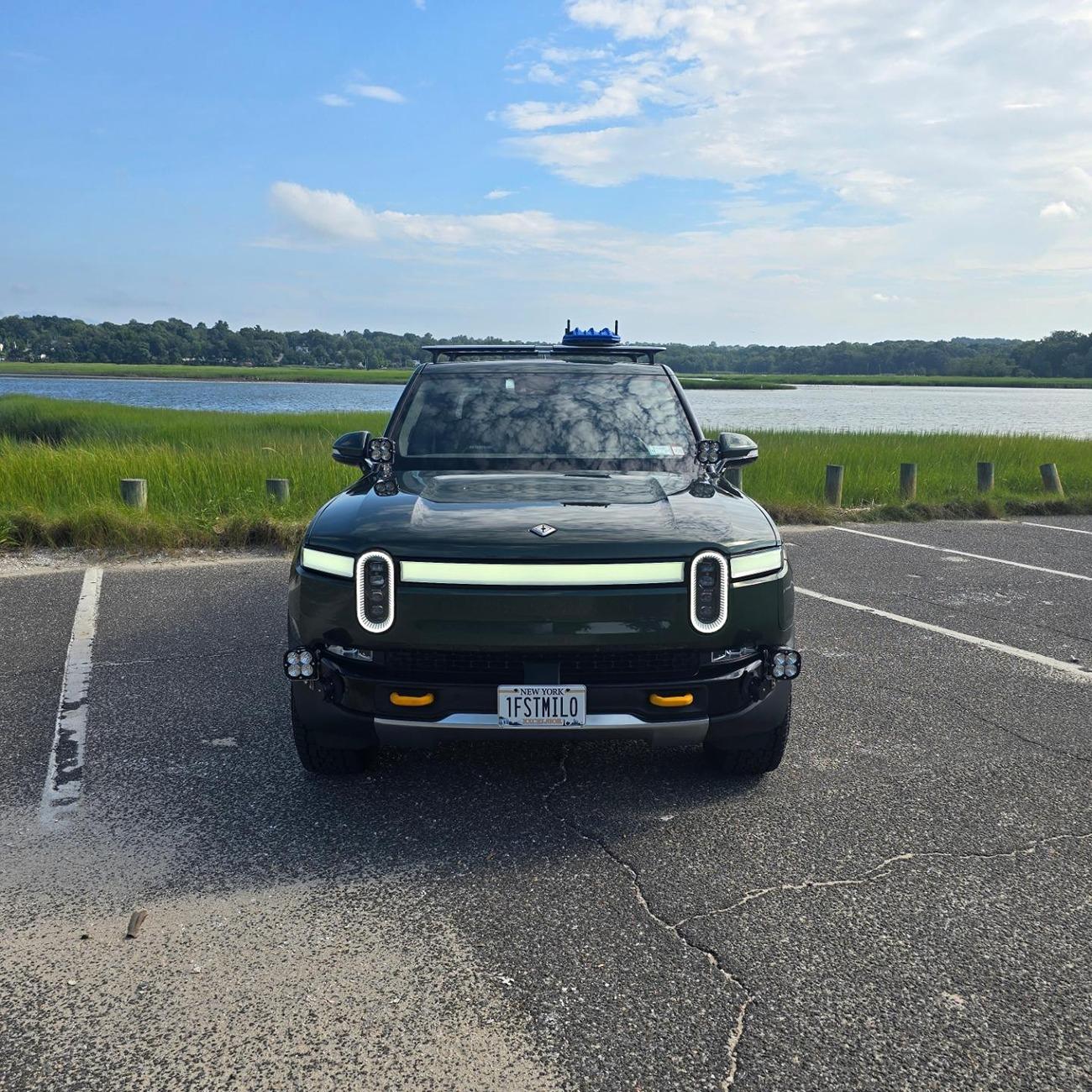 Rivian R1T R1S Tr4ckD4ys R1T Overland Build Thread 1000000471