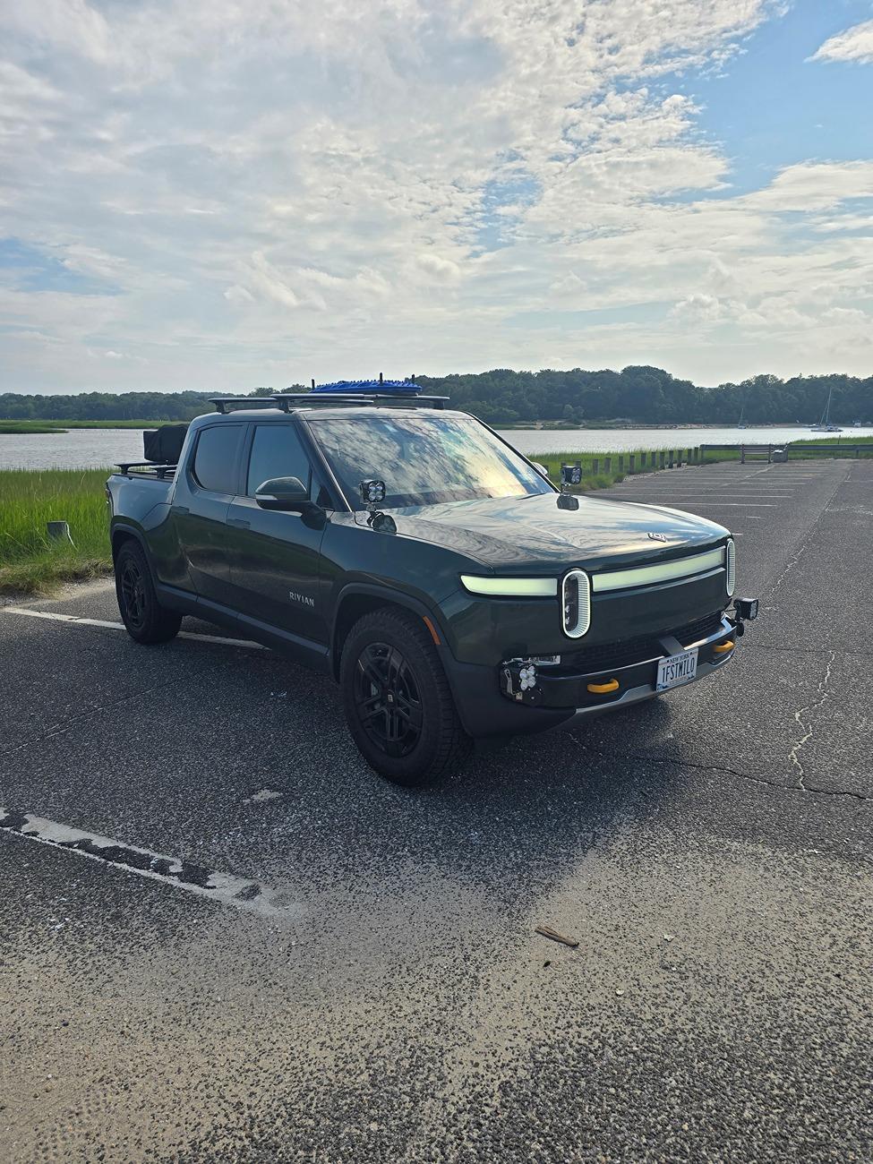 Rivian R1T R1S Tr4ckD4ys R1T Overland Build Thread 1000000459