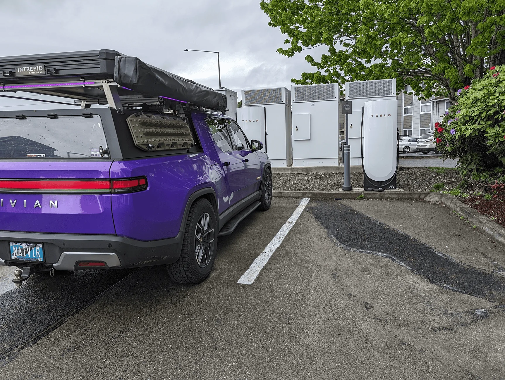 Rivian R1T R1S R1T topper shell by Wakeshield 1722618411382-vt