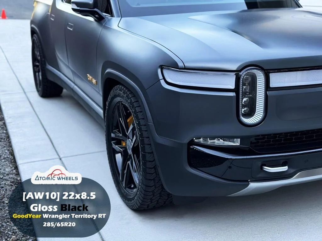 AW1022_Rivian_GlossBlack_Stamp_Site (5).webp