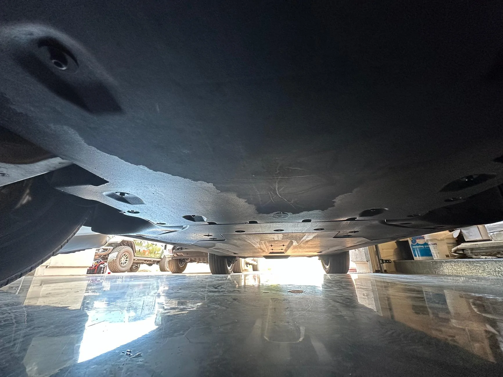 Rivian R1T R1S Oil leak - maybe rear drive? [RESOLVED] IMG_5855