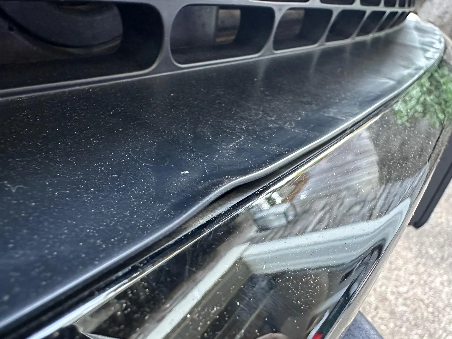 Rivian R1T R1S Front bumper trim warping? IMG_4657