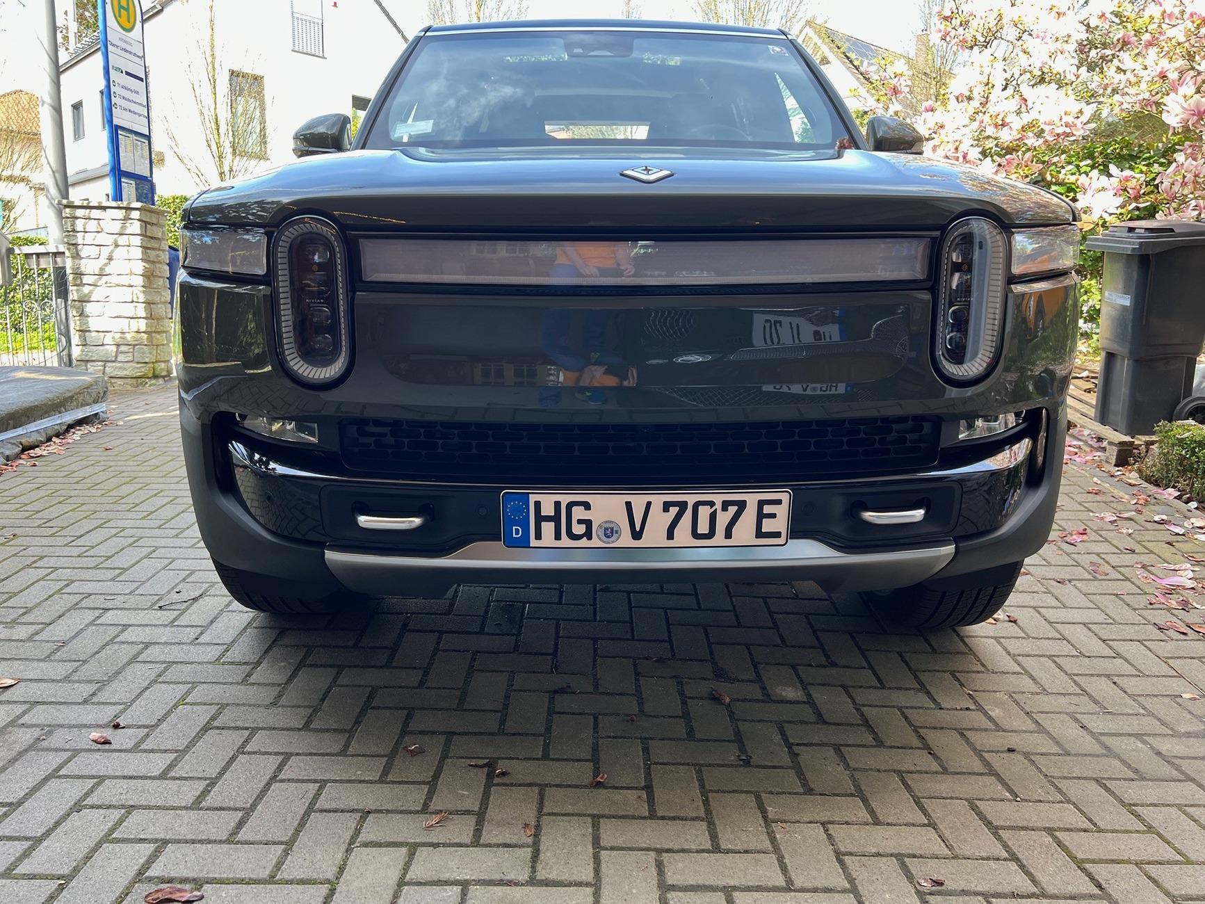 Rivian R1T R1S Master List of Exported Rivians Foto7