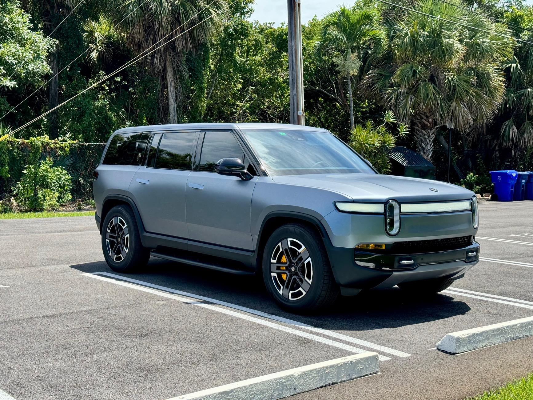 Rivian R1T R1S Color Vinyl Wrap / PPF for aesthetics? IMG_6462