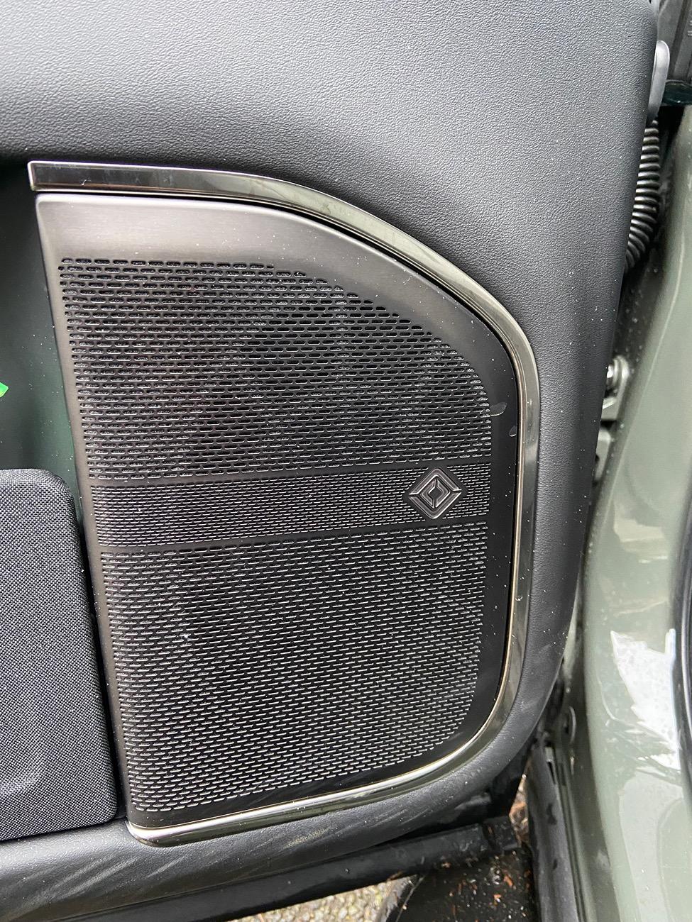 Rivian R1T R1S Terrible Gen2 Stereo / Audio? IMG_6265