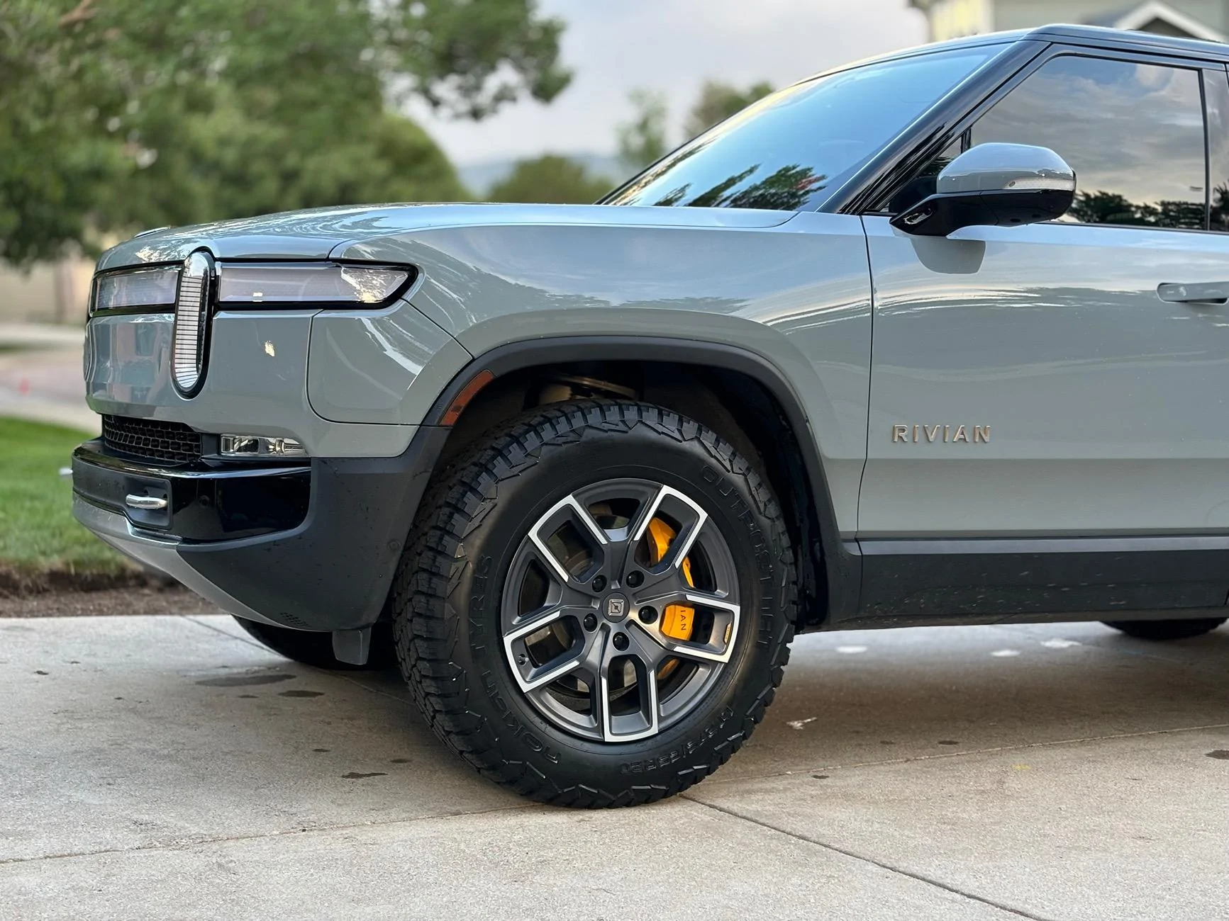 Rivian R1T R1S Nokian Outpost nAT Size? IMG_0035