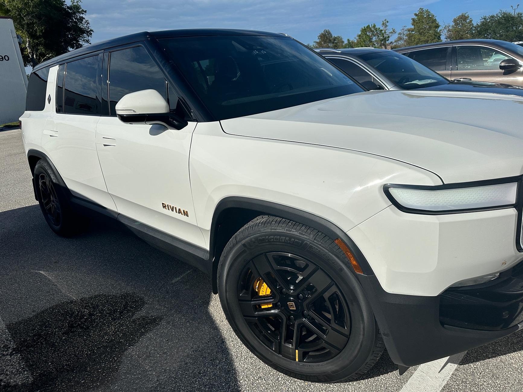 Rivian R1T R1S 20" Michelin Defender LTX M/S2 IMG_3871.JPG