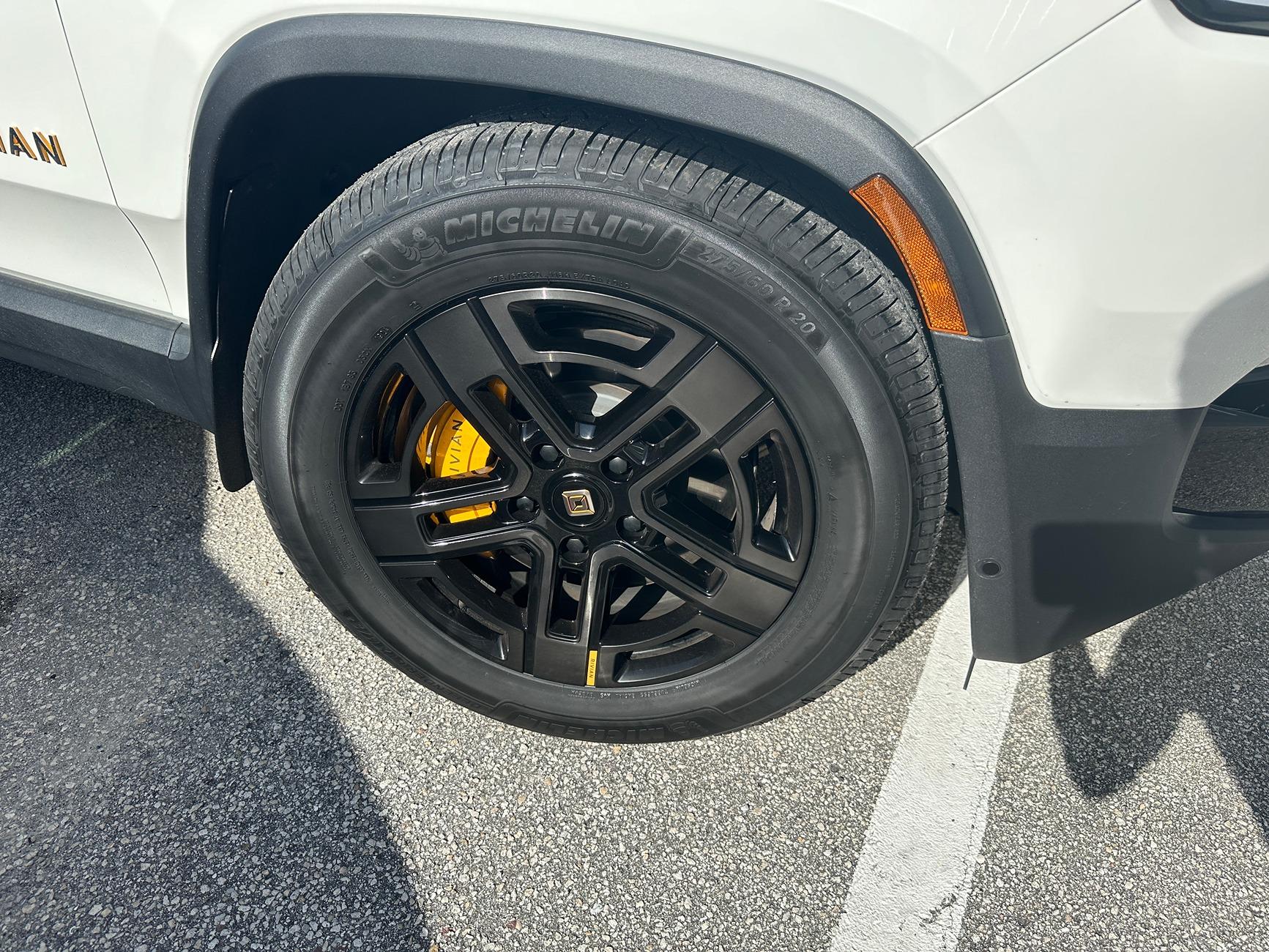 Rivian R1T R1S 20" Michelin Defender LTX M/S2 IMG_3872.JPG