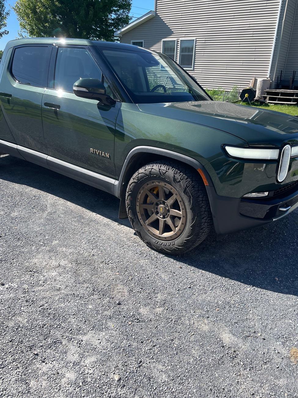 Rivian R1T R1S EV Sportsline Wheels reviews / feedback? IMG_5284
