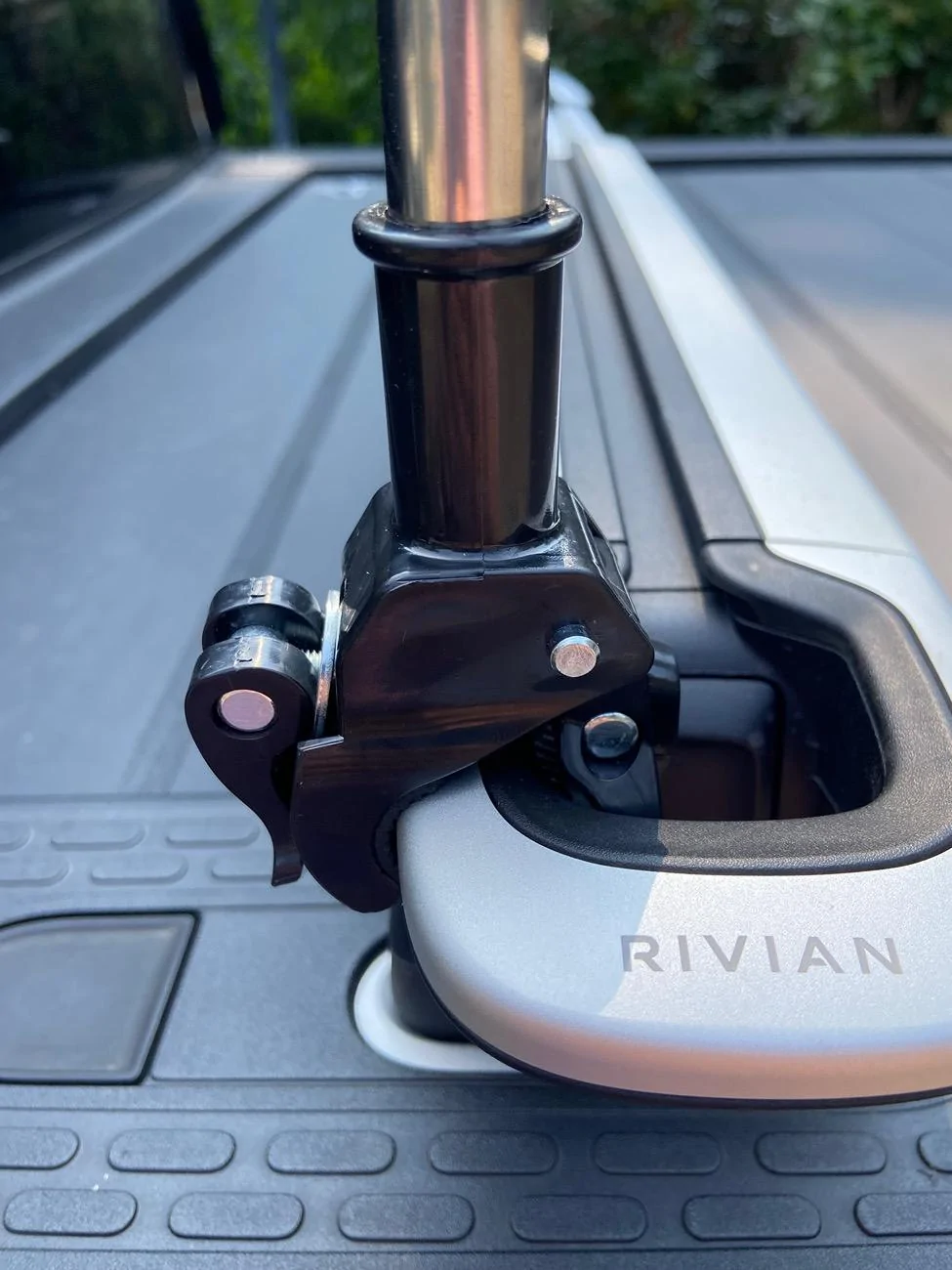 Rivian R1T R1S Inexpensive safety / dune flag compatible with Rivian crossbars IMG_8055
