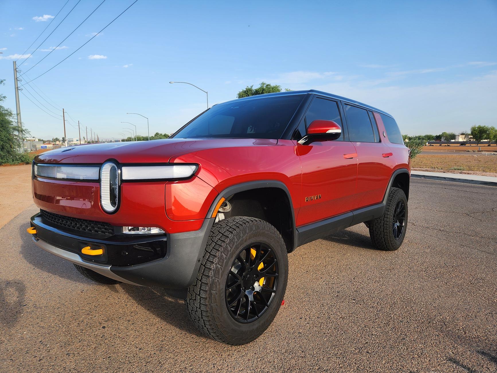 Rivian R1T R1S Tire Change - Forgot to do AT / Highest 20240715_070949