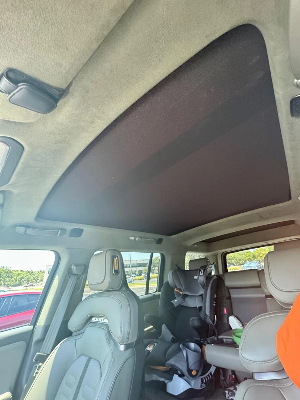 Rivian R1T R1S R1S sunshade recommendation sought IMG_6002