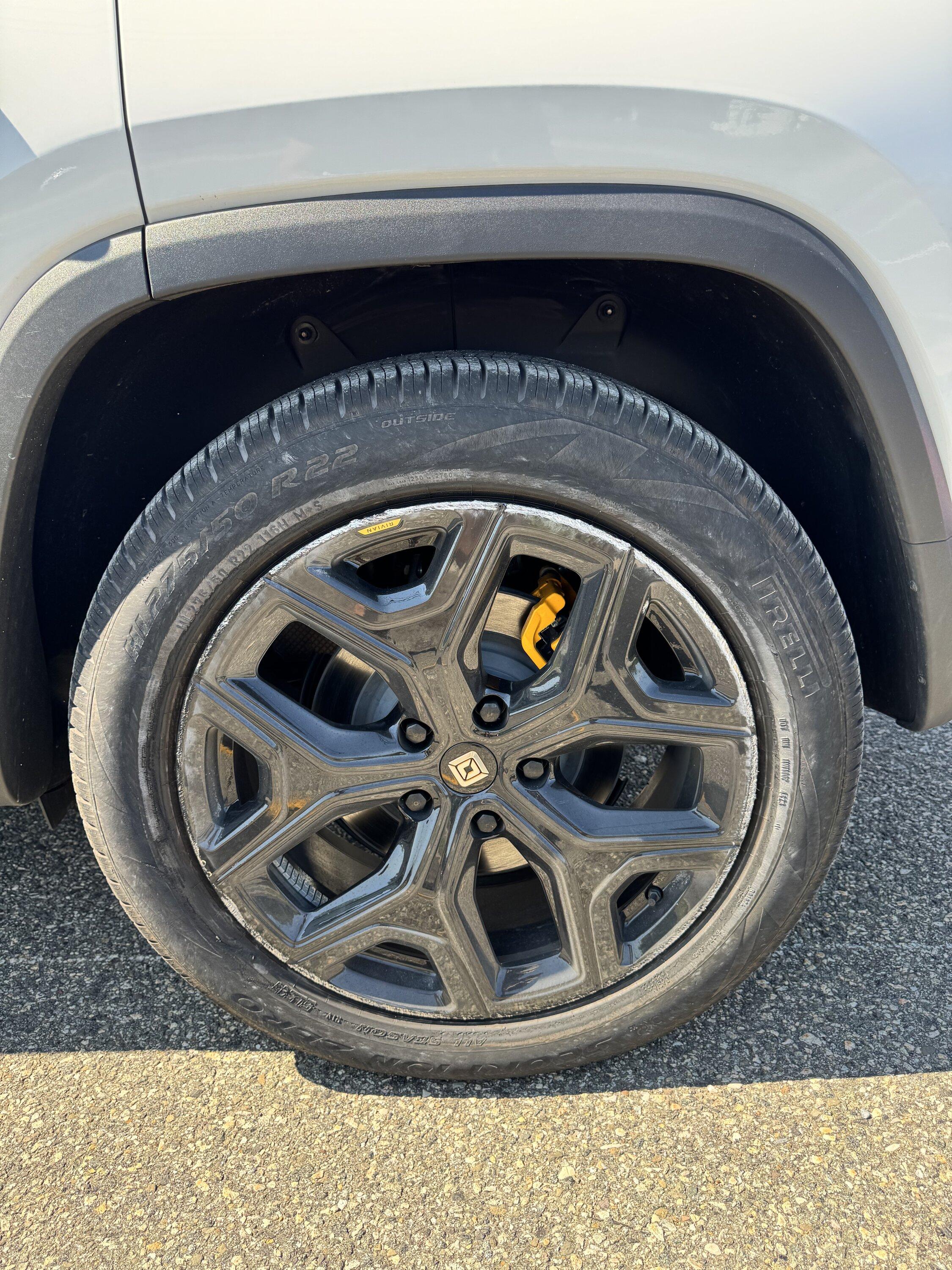Rivian R1T R1S Saturday Errands turned into Hit & Run IMG_0354