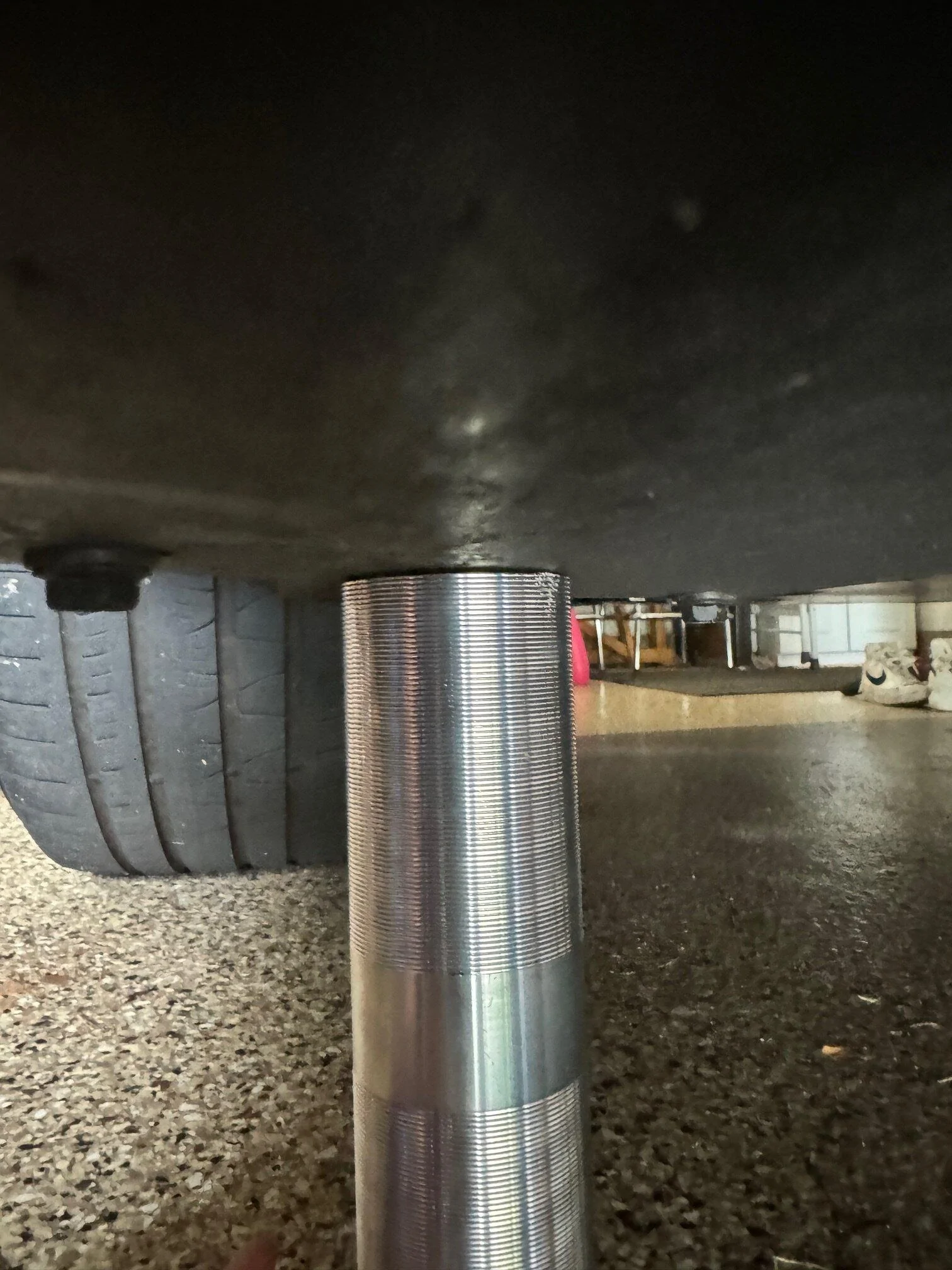 Rivian R1T R1S EV Sportline Sliders with lifting pucks image0-2