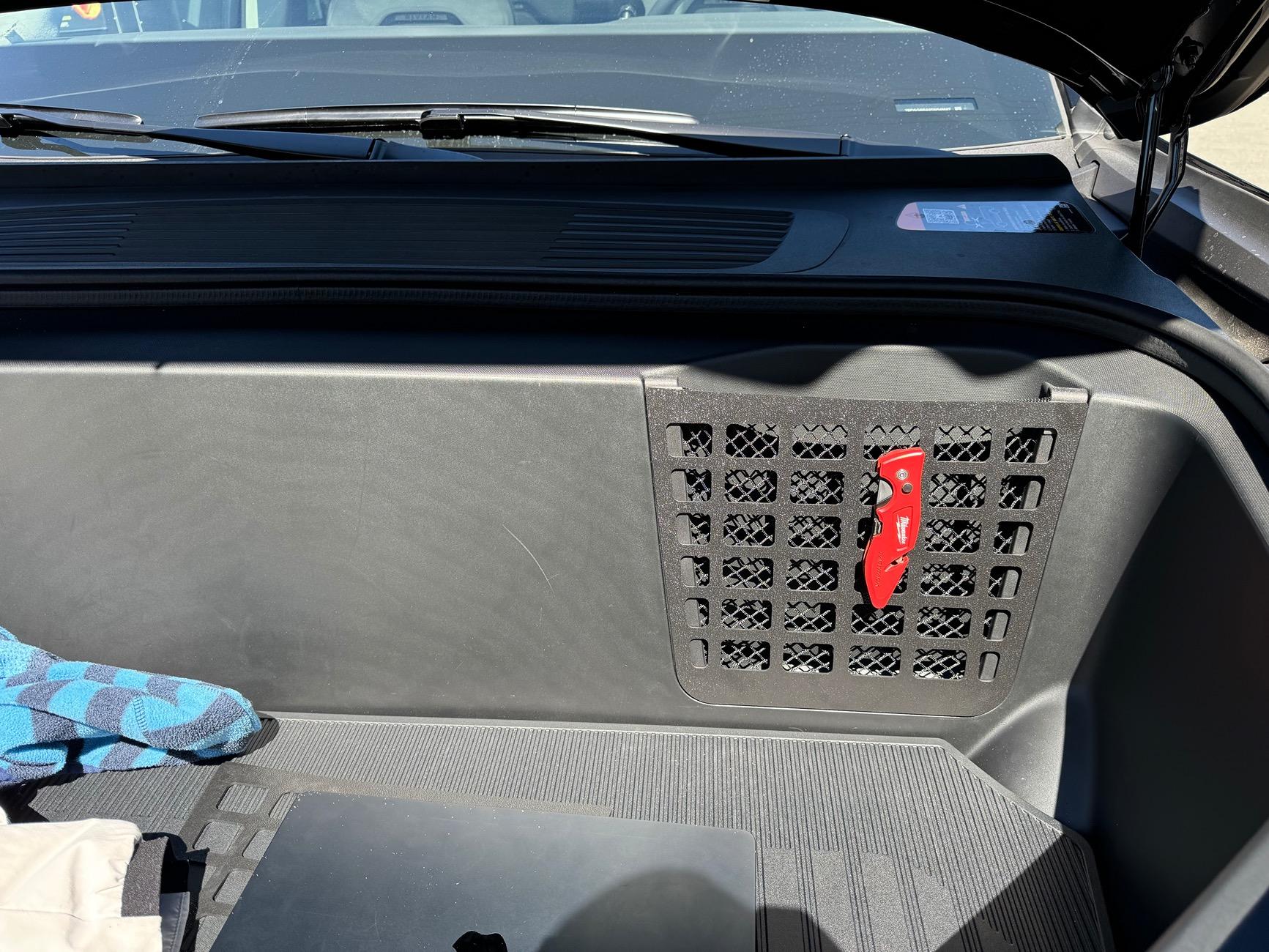 Rivian R1T R1S Gen2 Frunk mini MOLLE panel - yay or nay? IMG_1688