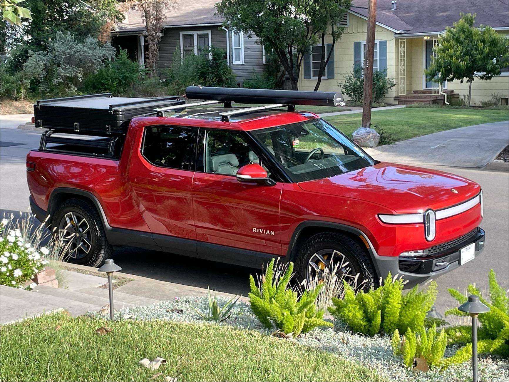 Rivian R1T R1S Camp setup ready to go! IMG_4927
