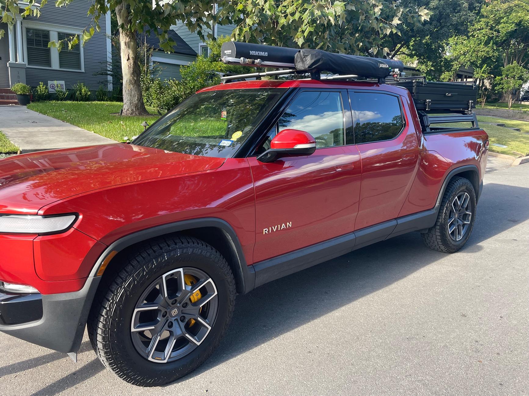 Rivian R1T R1S Camp setup ready to go! IMG_4921