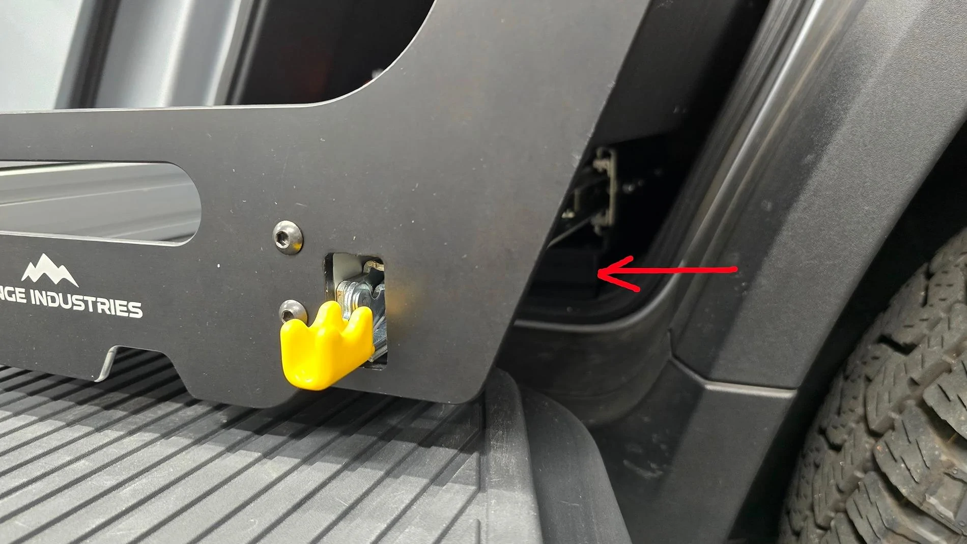 Rivian R1T R1S Gear Tunnel Slide Options Compared 20240819_104043-EDIT