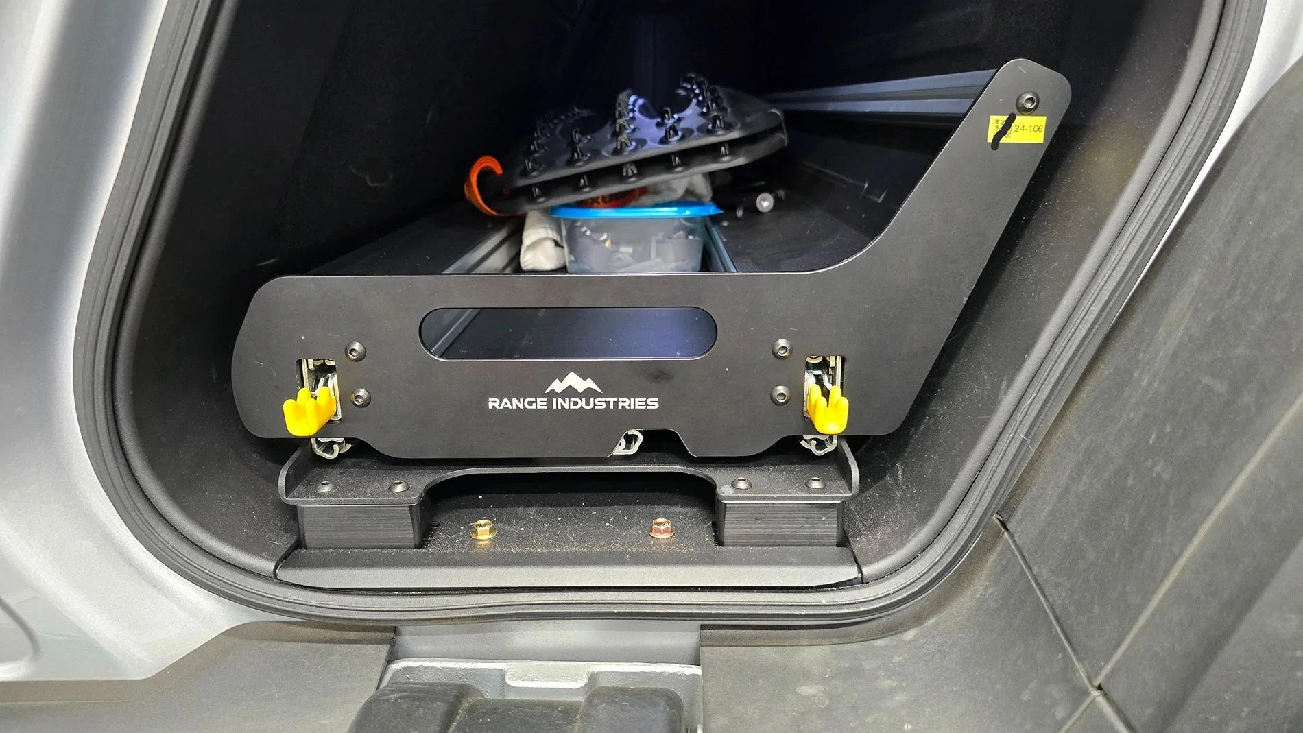 Rivian R1T R1S Gear Tunnel Slide Options Compared 20240819_104111-EDIT