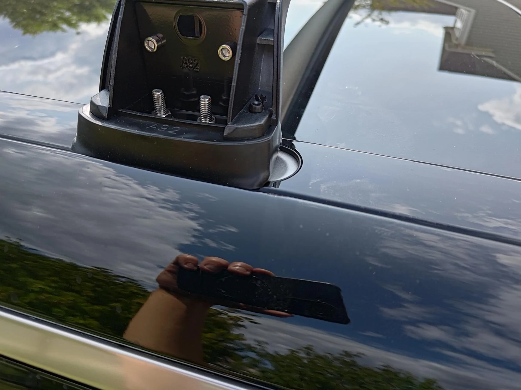 Rivian R1T R1S New Black Crossbars from Rivian P_20240821_163924