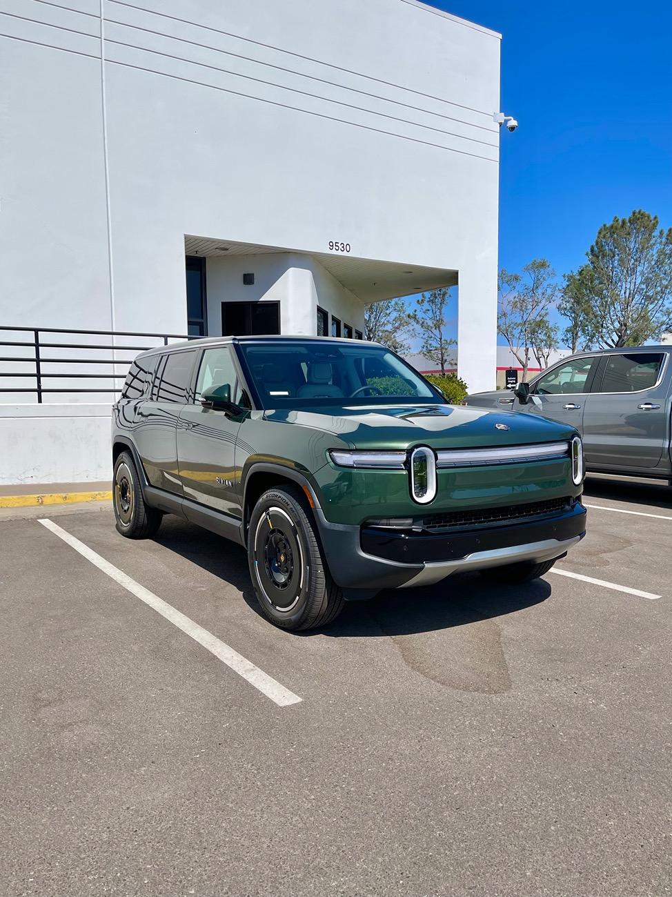 Rivian R1T R1S Update! New Gen 2 R1S owner in San Diego! - purchase experience and service log IMG_0816