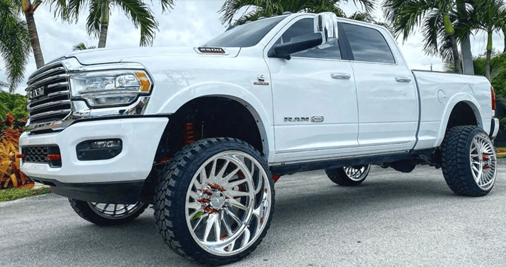 Rivian R1T R1S Why is Rivian obsessed with the AT package?? 1724415650574-c