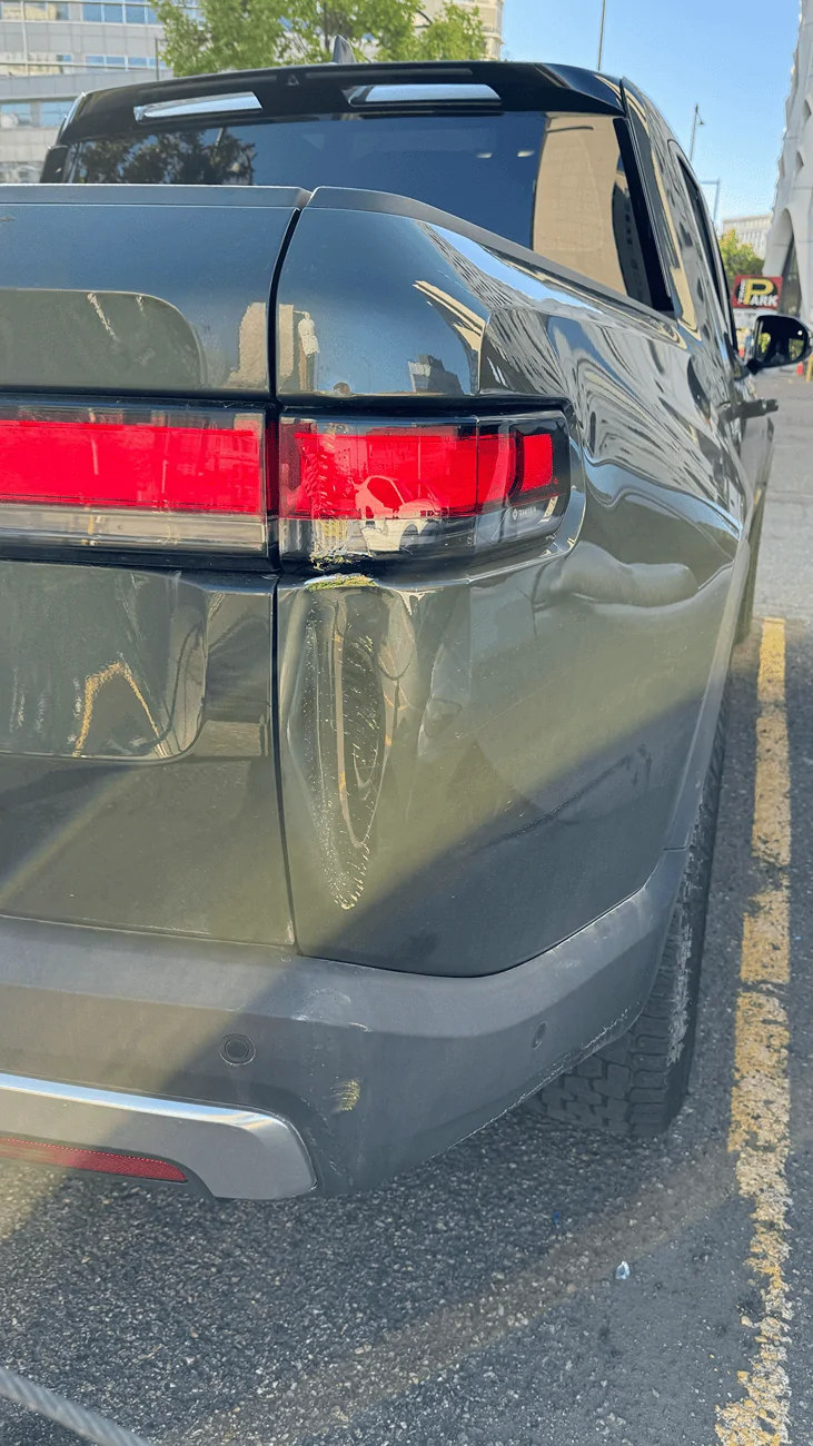 Rivian R1T R1S My Rivian is in the shop - I rented a Hummer EV for a month and hate it tempImageDPYMvX