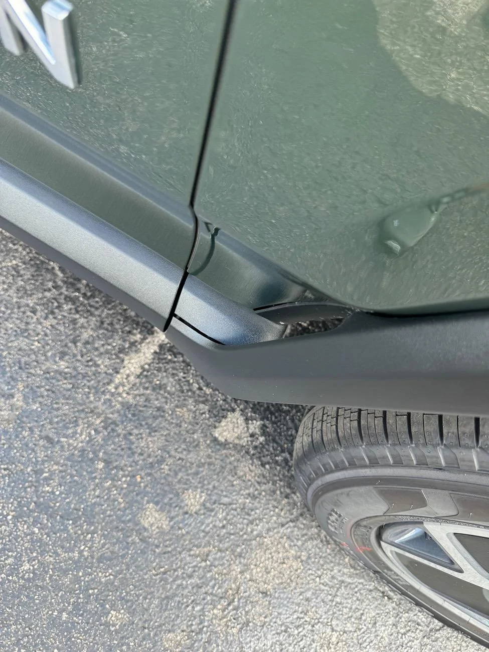 Rivian R1T R1S Upcoming Service Appointment - Panel Gaps & AC humming IMG_4913