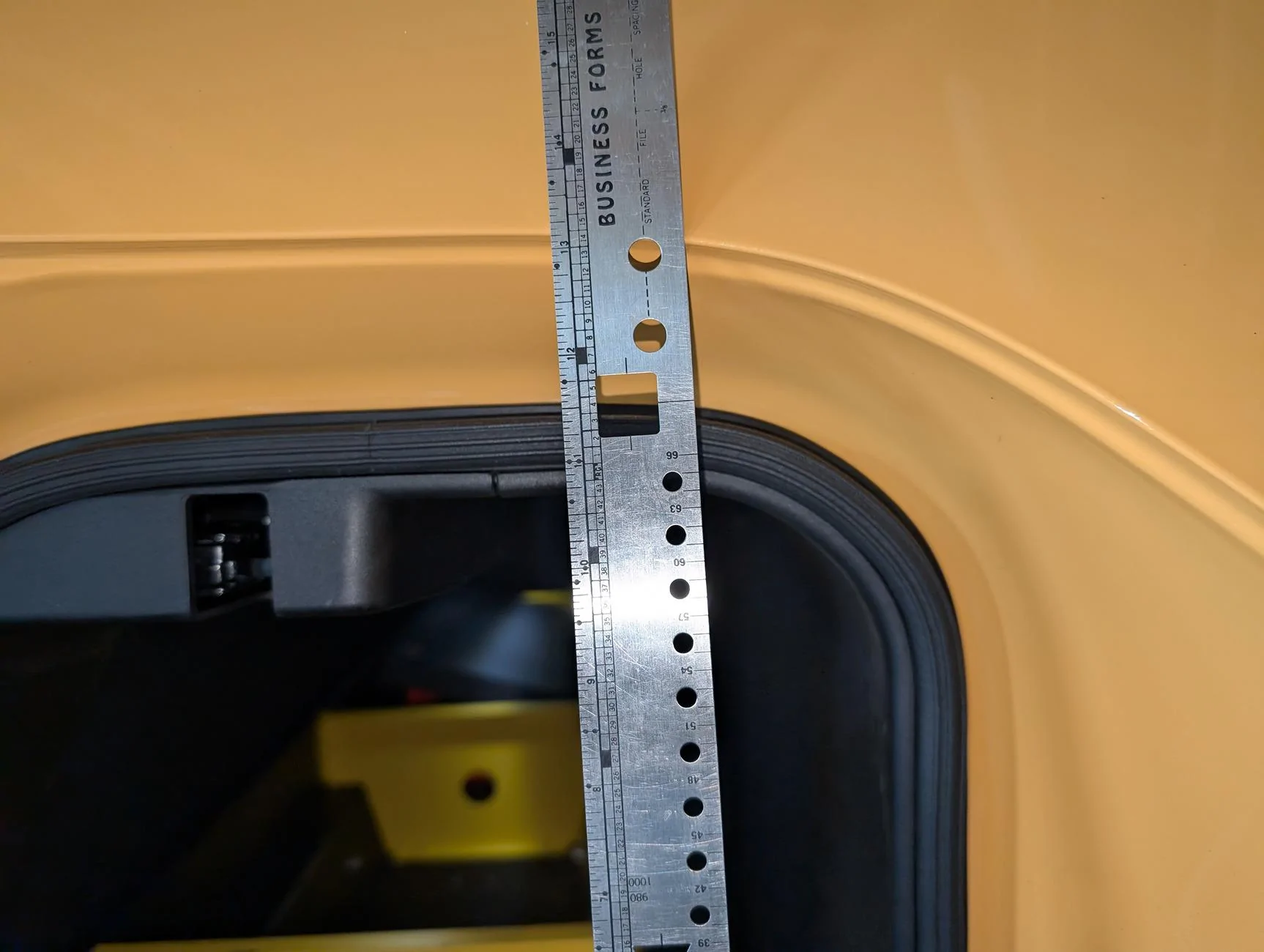 Rivian R1T R1S ʞ [=0===0] k Projects: Slide Out Camp Kitchen / Slide Out Bin Tray PXL_20240824_205806627