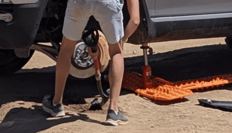 Rivian R1T R1S How are you solving the Jack height problem? 1724717378614-gl