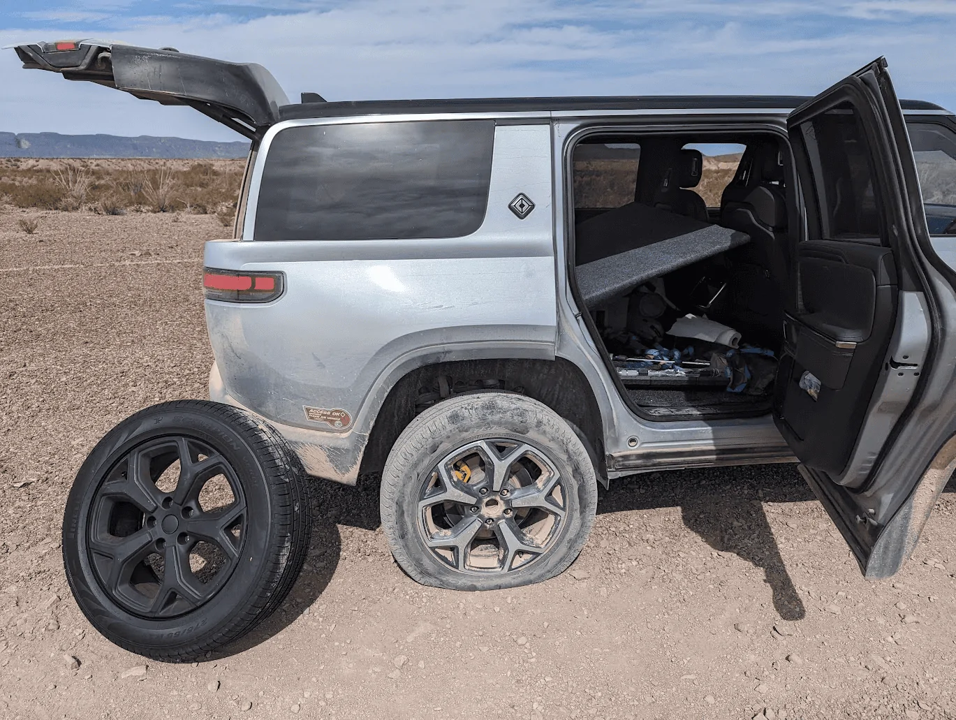 Rivian R1T R1S How are you solving the Jack height problem? 1724717589135-4f