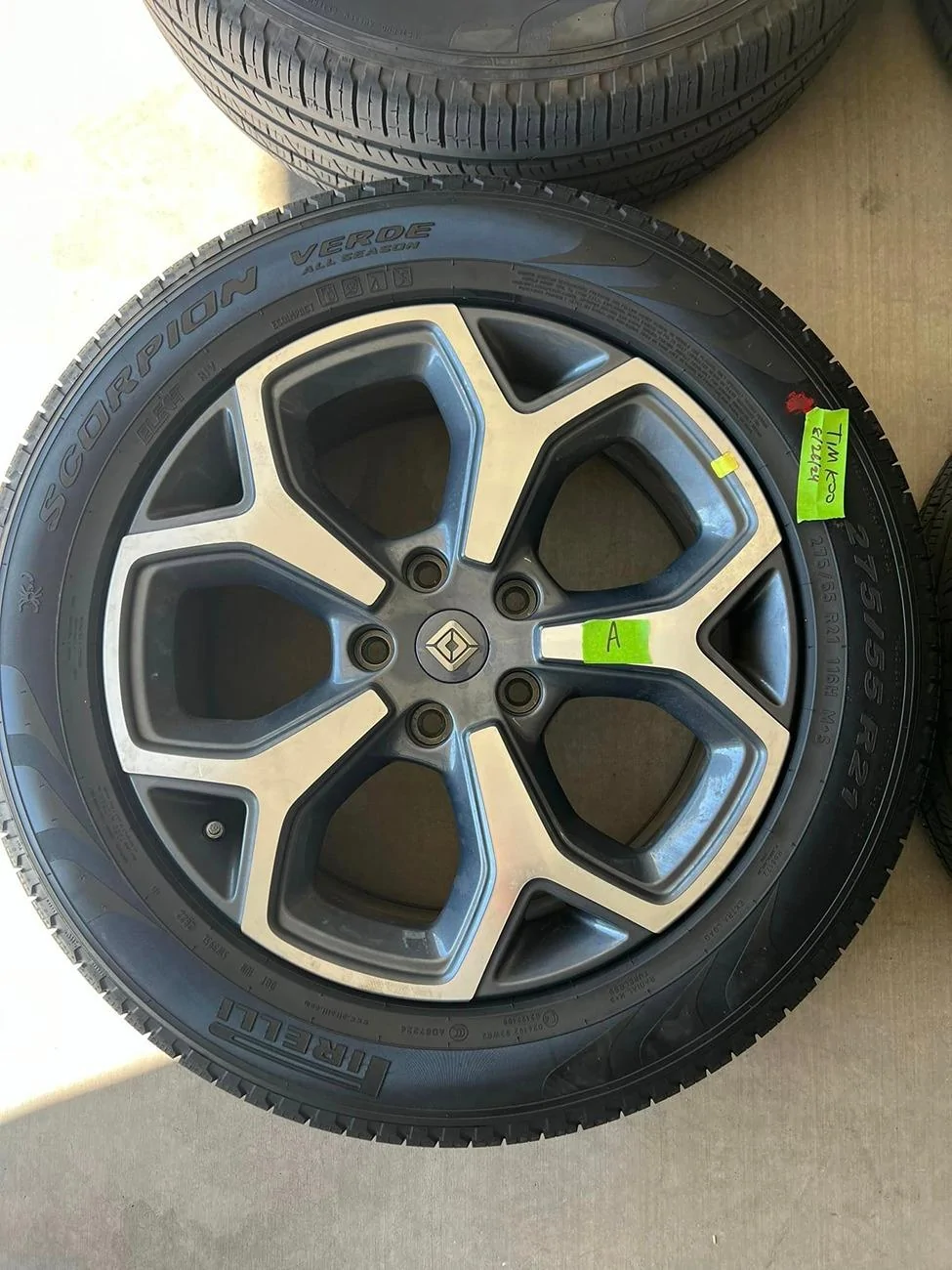 Rivian R1T R1S 21" Rivian Wheel/Tire with TPMS for Spares 457108535_10118719808854810_1797277325057819284_n