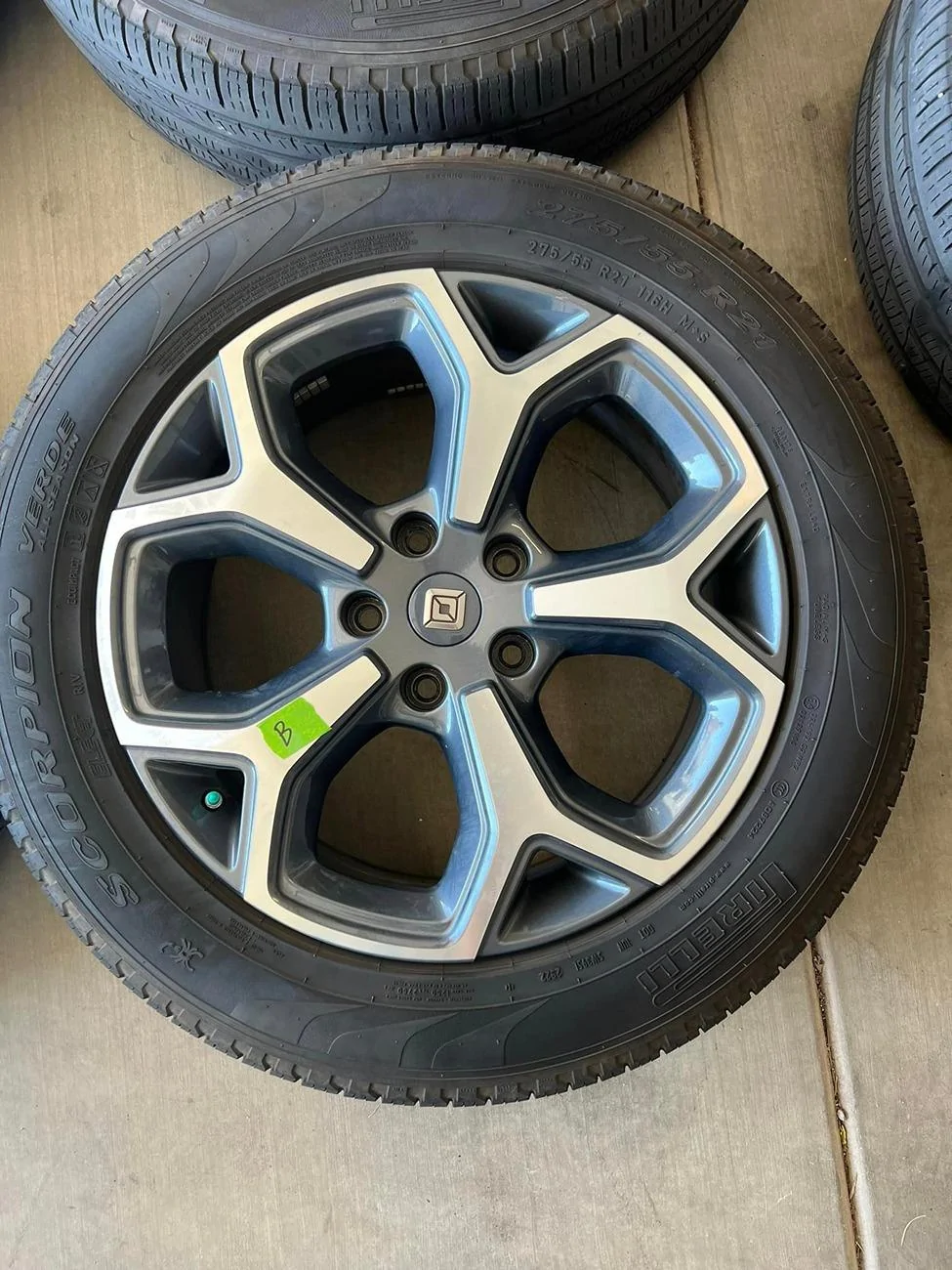 Rivian R1T R1S 21" Rivian Wheel/Tire with TPMS for Spares 457247975_10118719809244030_140446717224432425_n