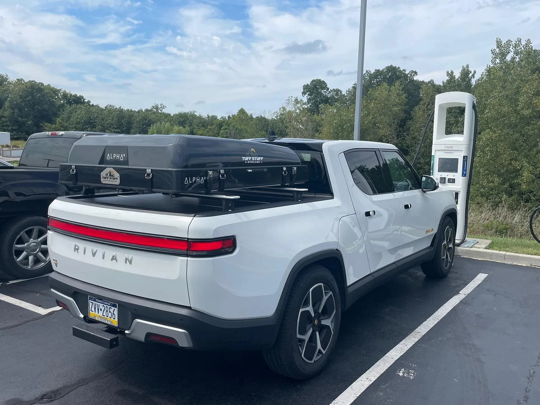 Rivian R1T R1S Moab Rimrocker Trail CO/UT from Pittsburgh PA IMG_5281