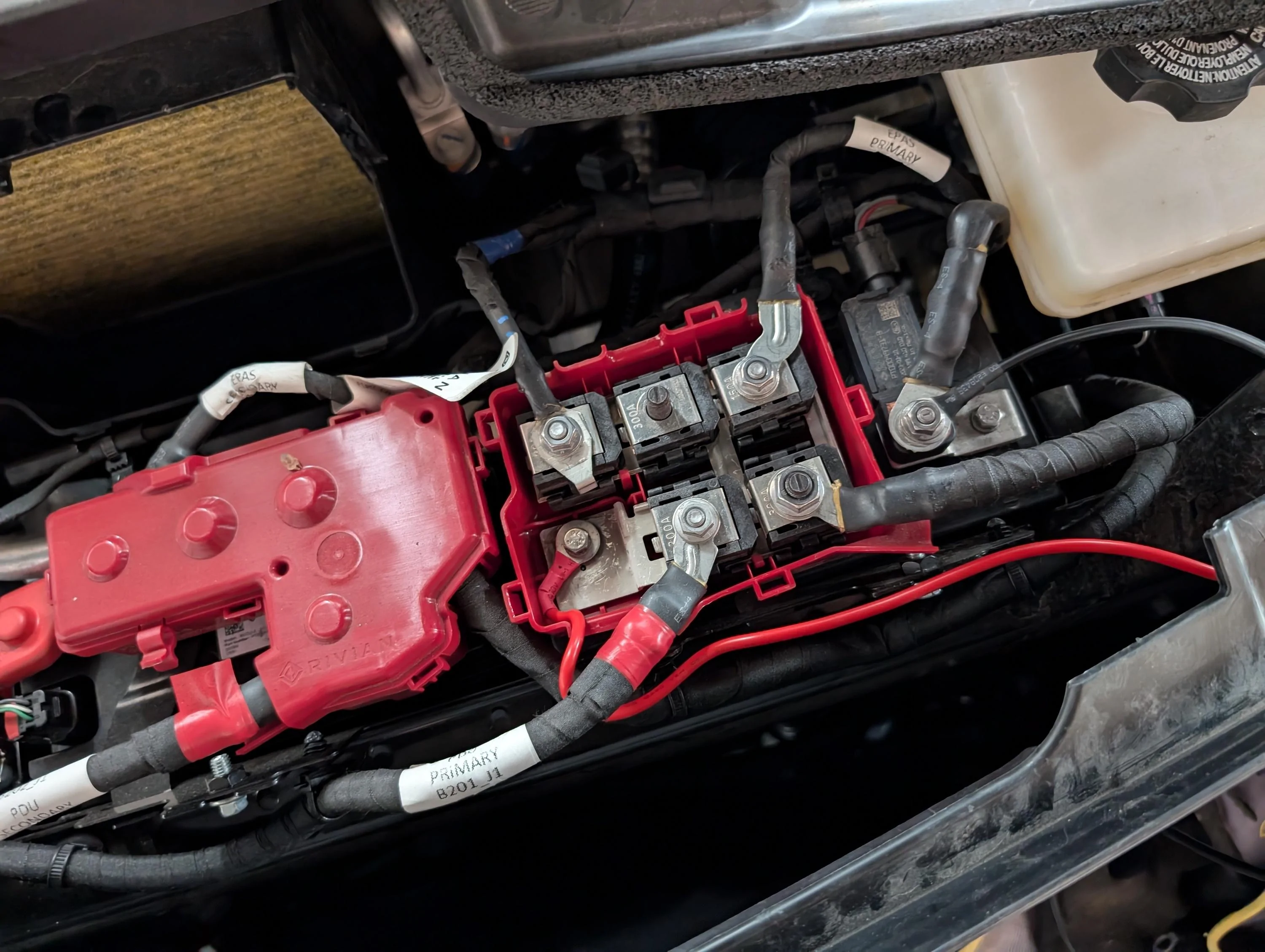Rivian R1T R1S Gen 1 Vampire Drain (Possibly) Solved (or Hacked) nzkStY2