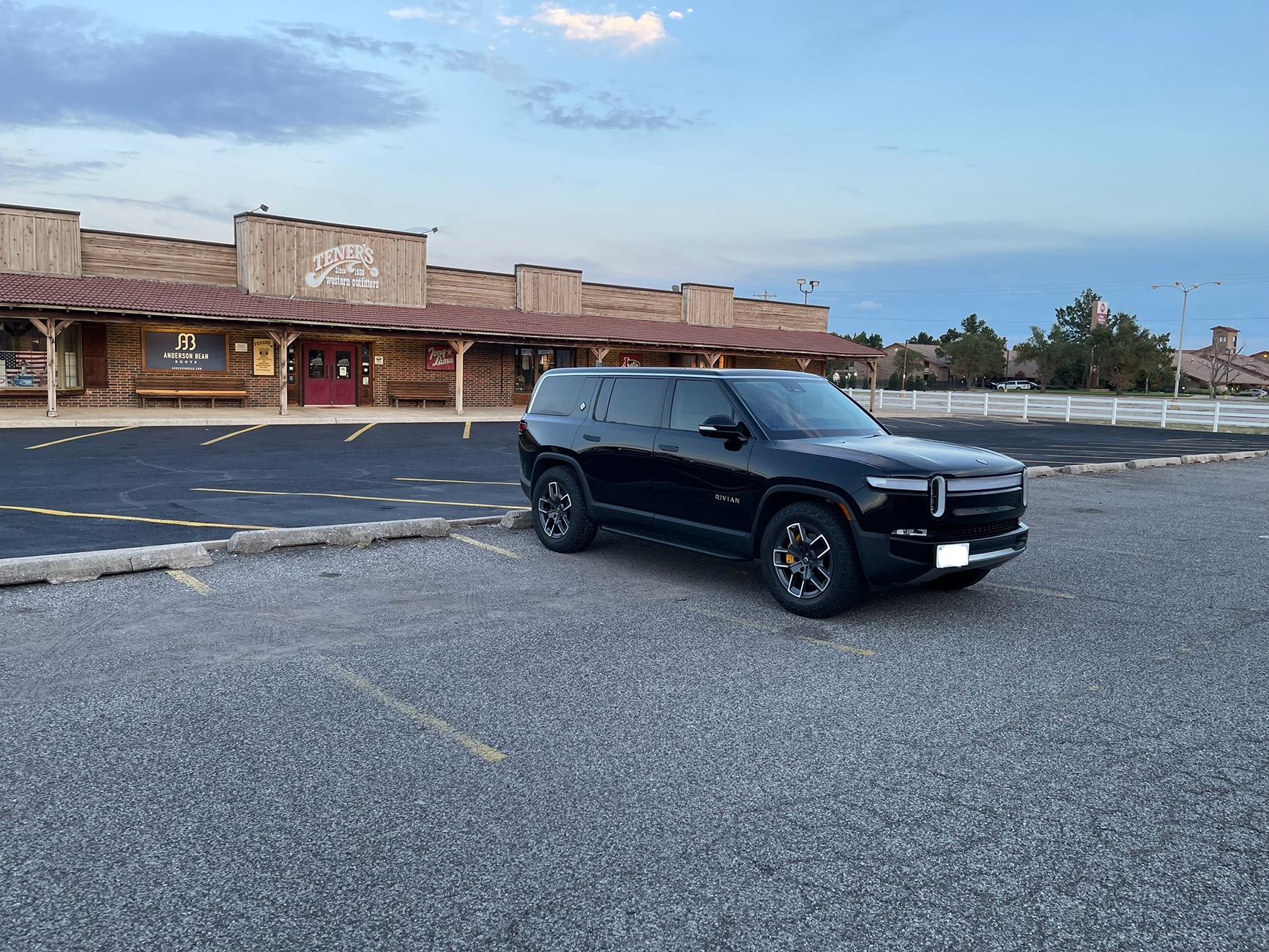 Rivian R1T R1S BestEvMod - Labor Day Raffle Ended, Thank You All IMG_7423