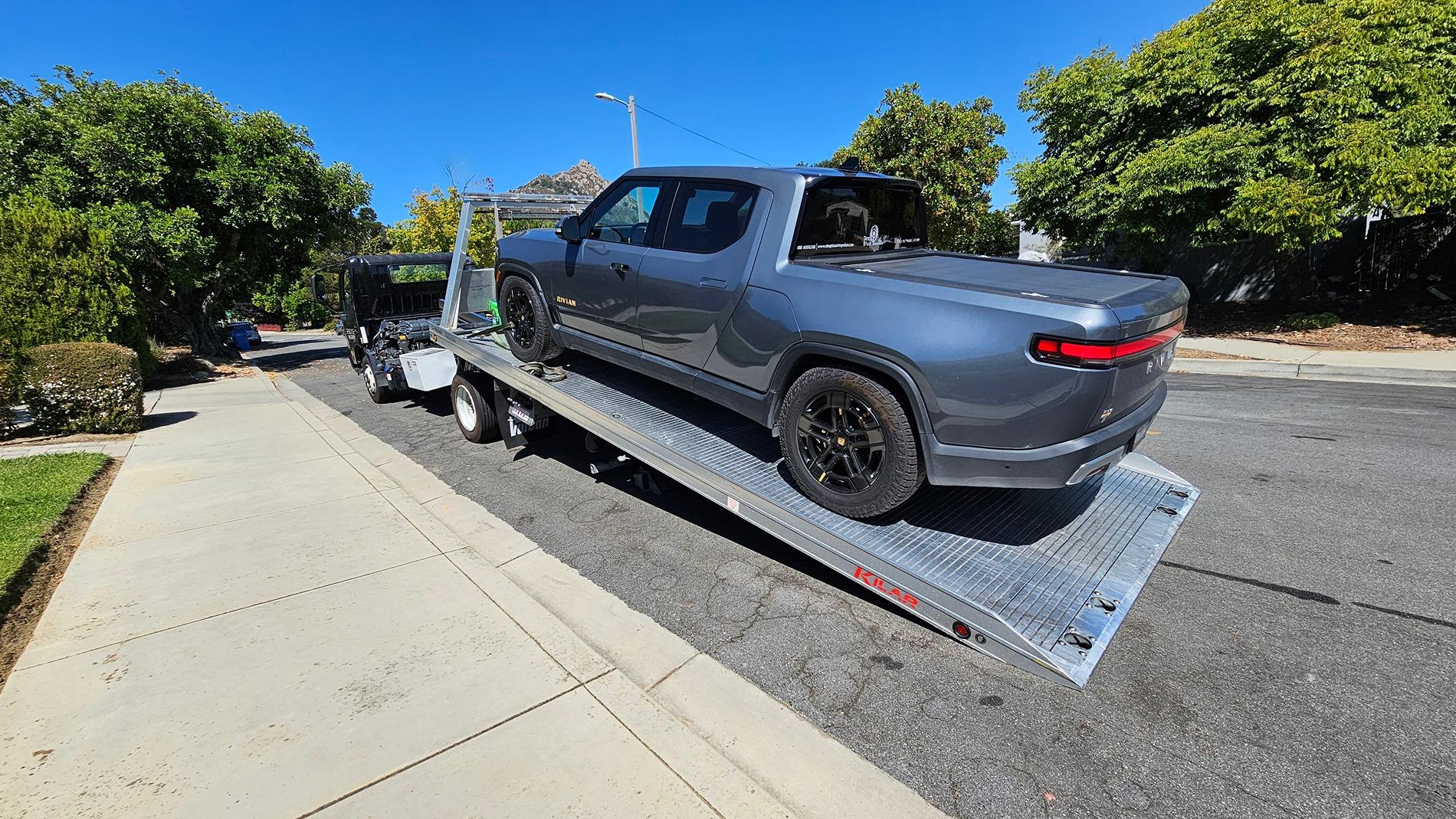 Rivian R1T R1S 2024.31.01 20240902_110405