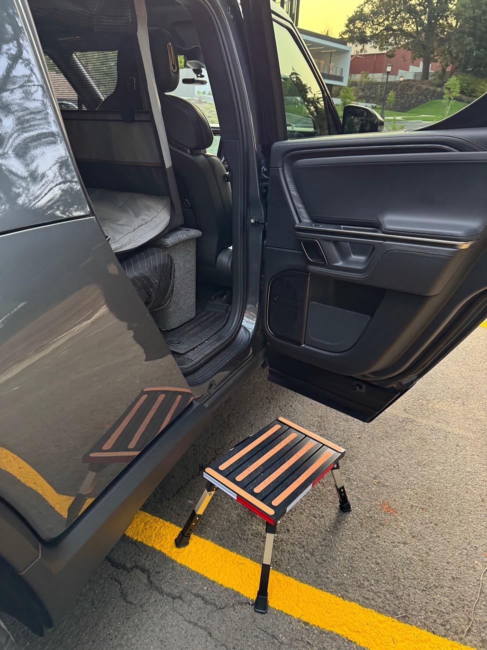 Rivian R1T R1S Attention R1T Dog Owners: I May Have Created the Perfect Dog Set-Up for the Back Seat (with caveats) 4