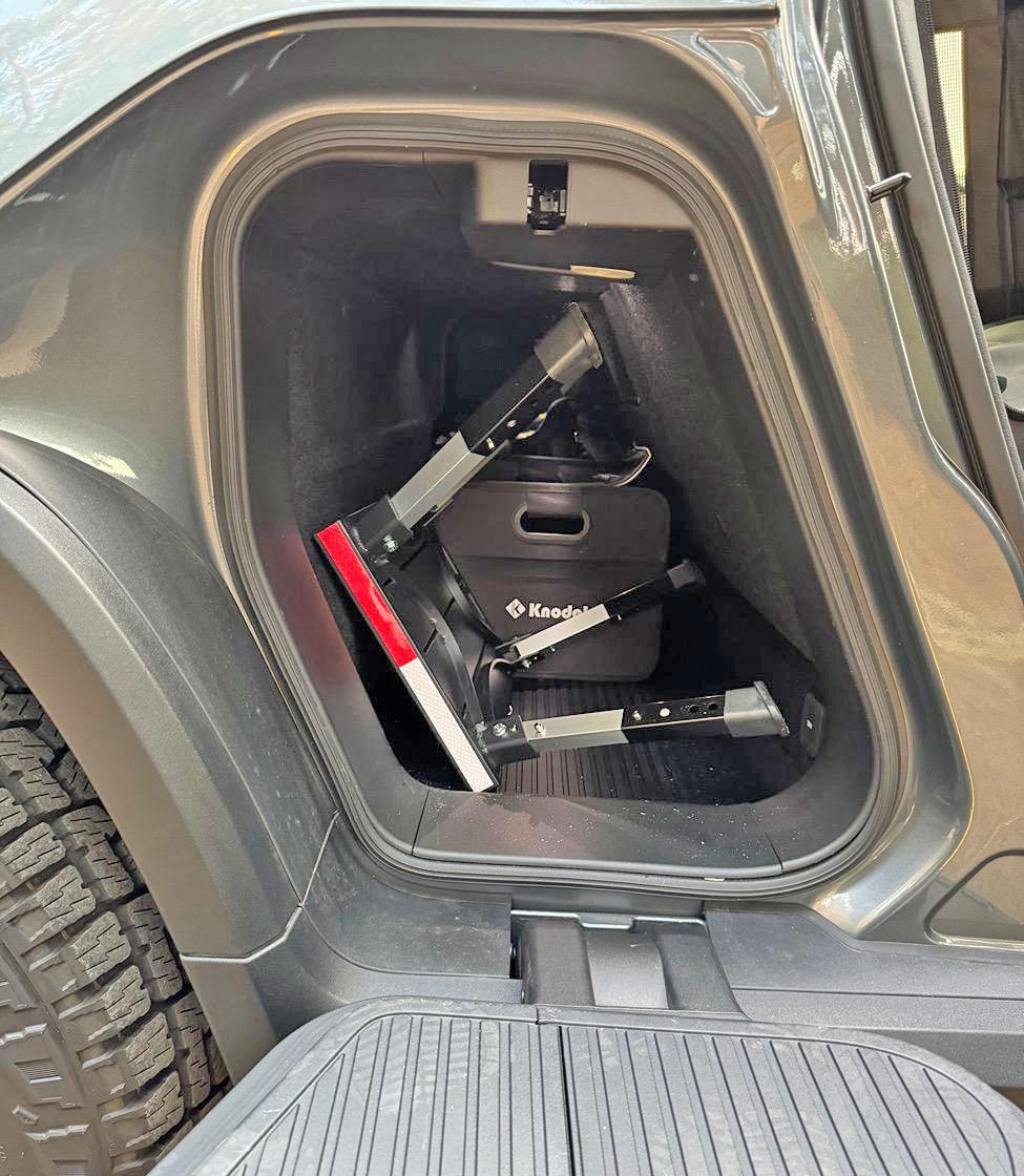 Rivian R1T R1S Attention R1T Dog Owners: I May Have Created the Perfect Dog Set-Up for the Back Seat (with caveats) 8