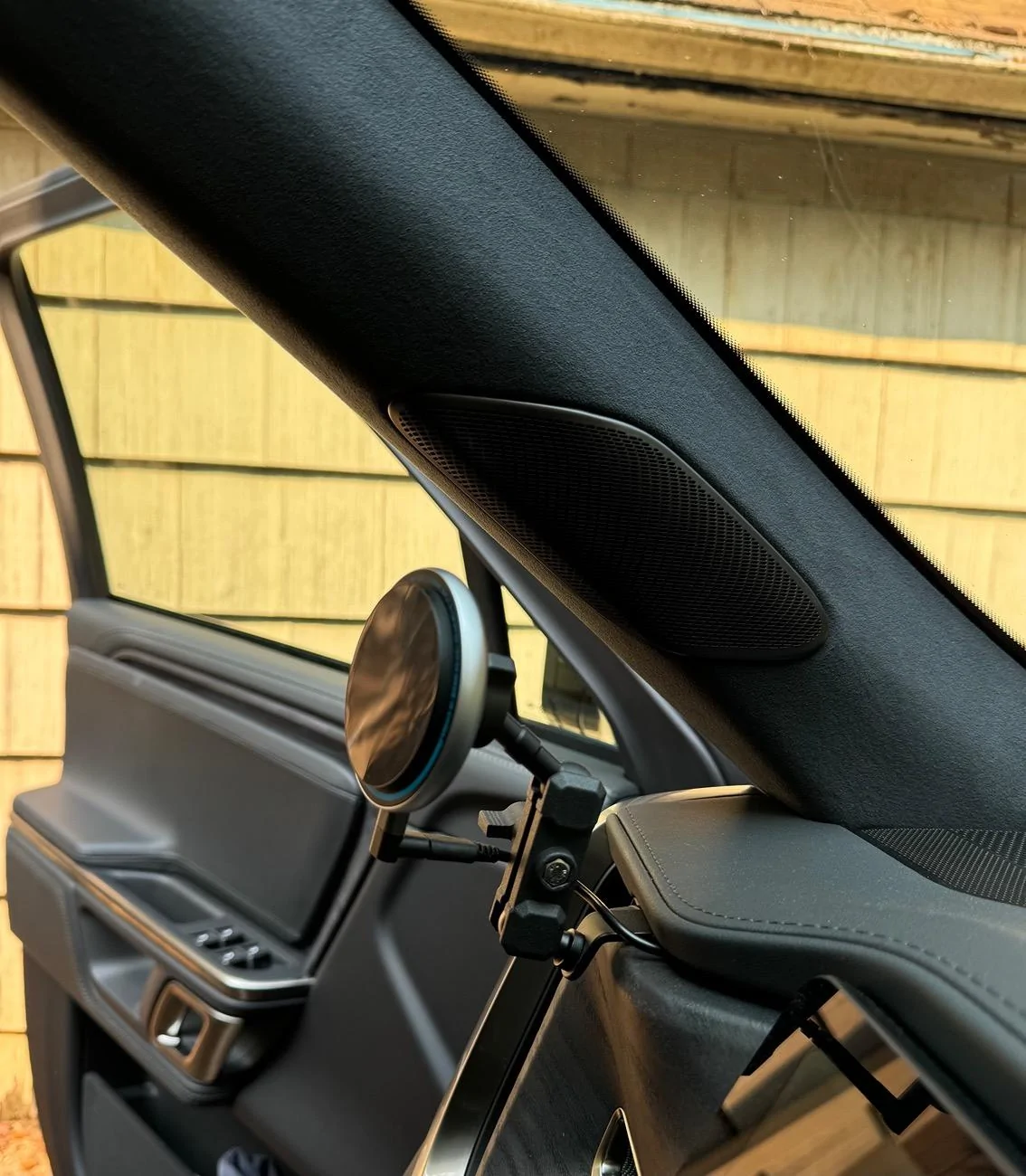 Rivian R1T R1S EV Sportline Dashboard Phone Mount with MagSafe Charger: Installation, Mods, and Review 3