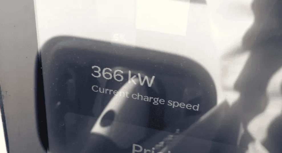 Rivian R1T R1S 202? Rivian R3 vs 2025 IONIQ 5 XRT model w/ Native NACS port 366kW