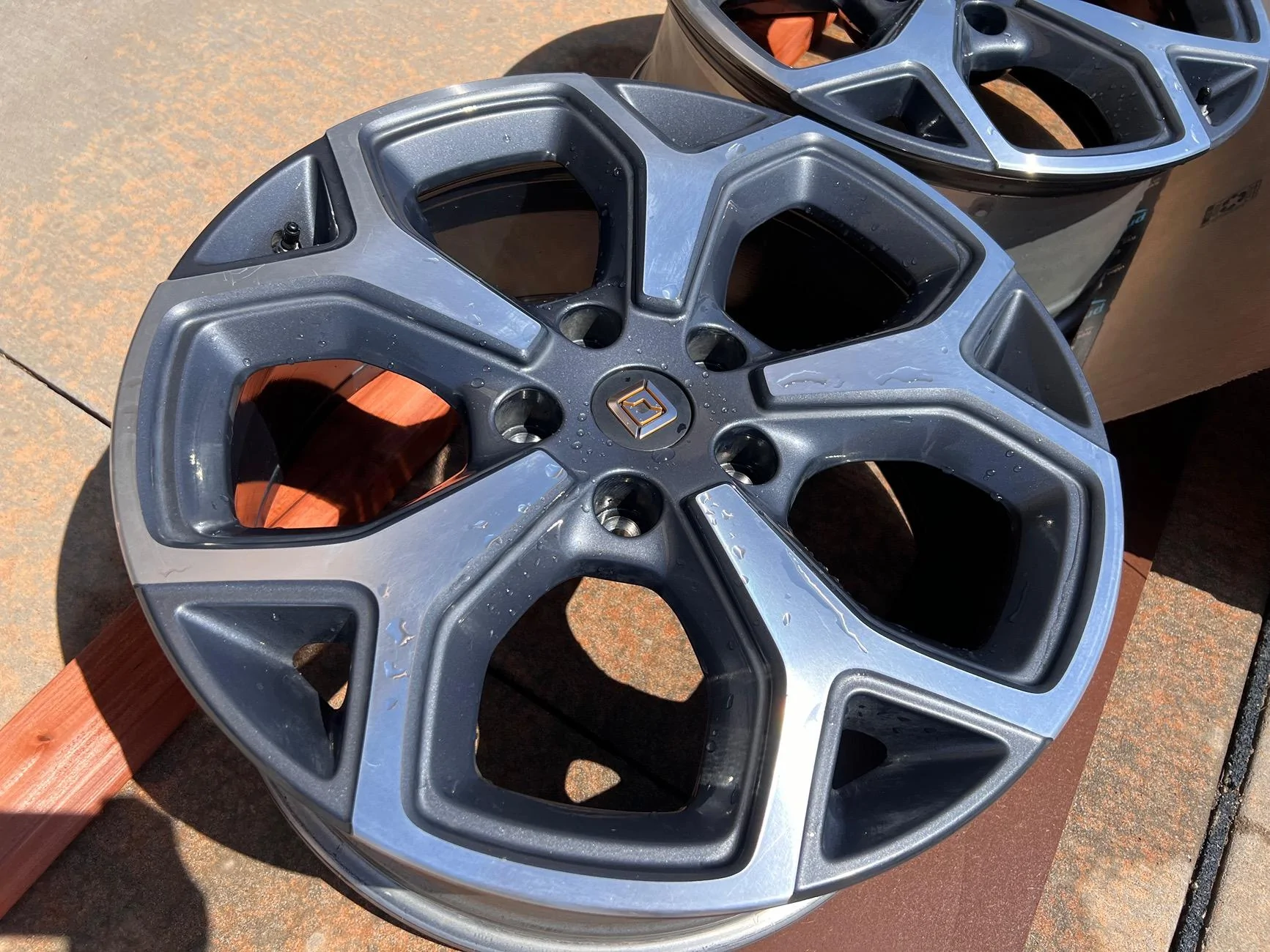 Rivian R1T R1S 21” wheels - $100 each IMG_3128
