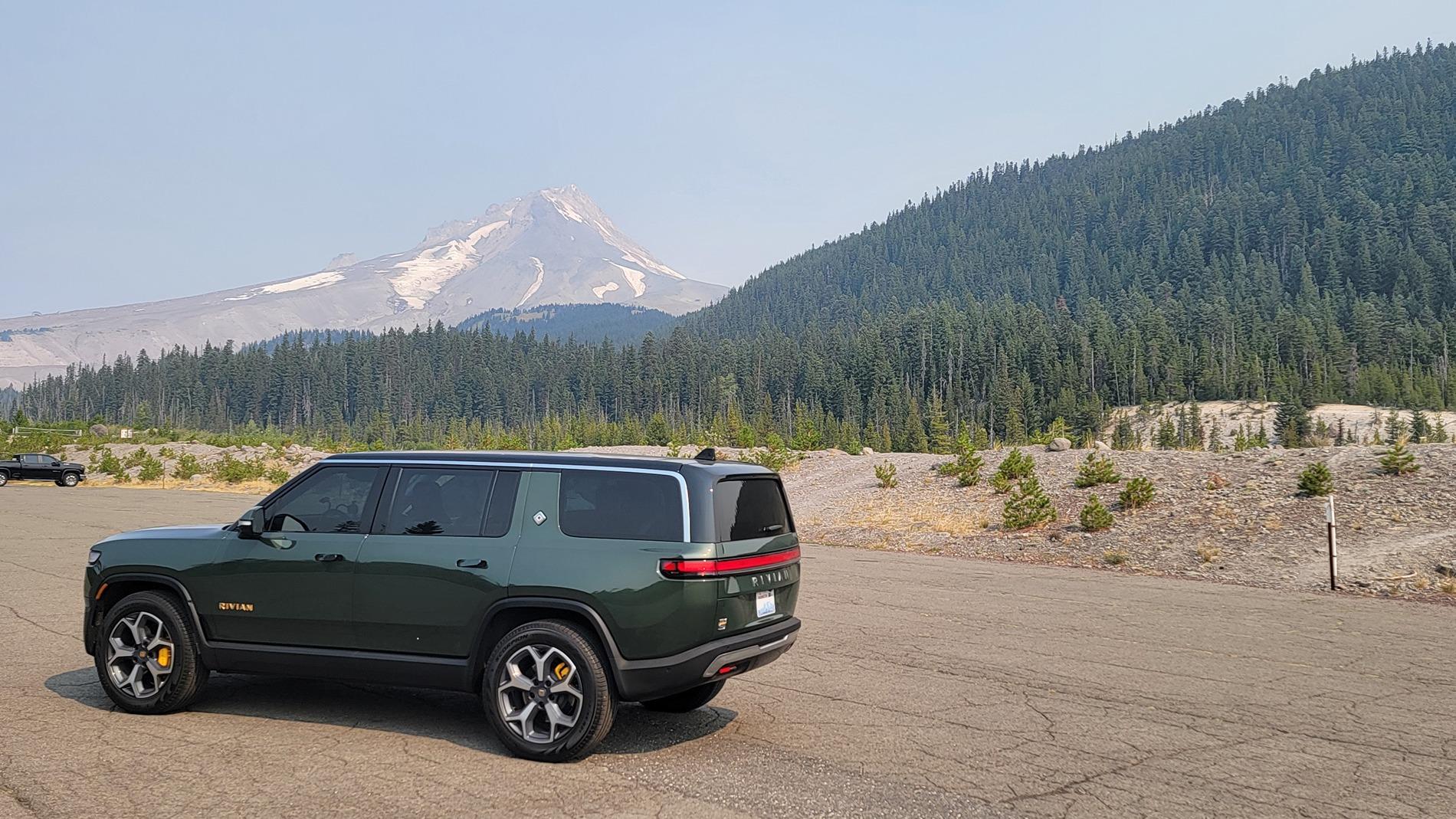 Rivian R1T R1S R1S Long Trip Results (2024 R1S) Roberta at Mount Hood